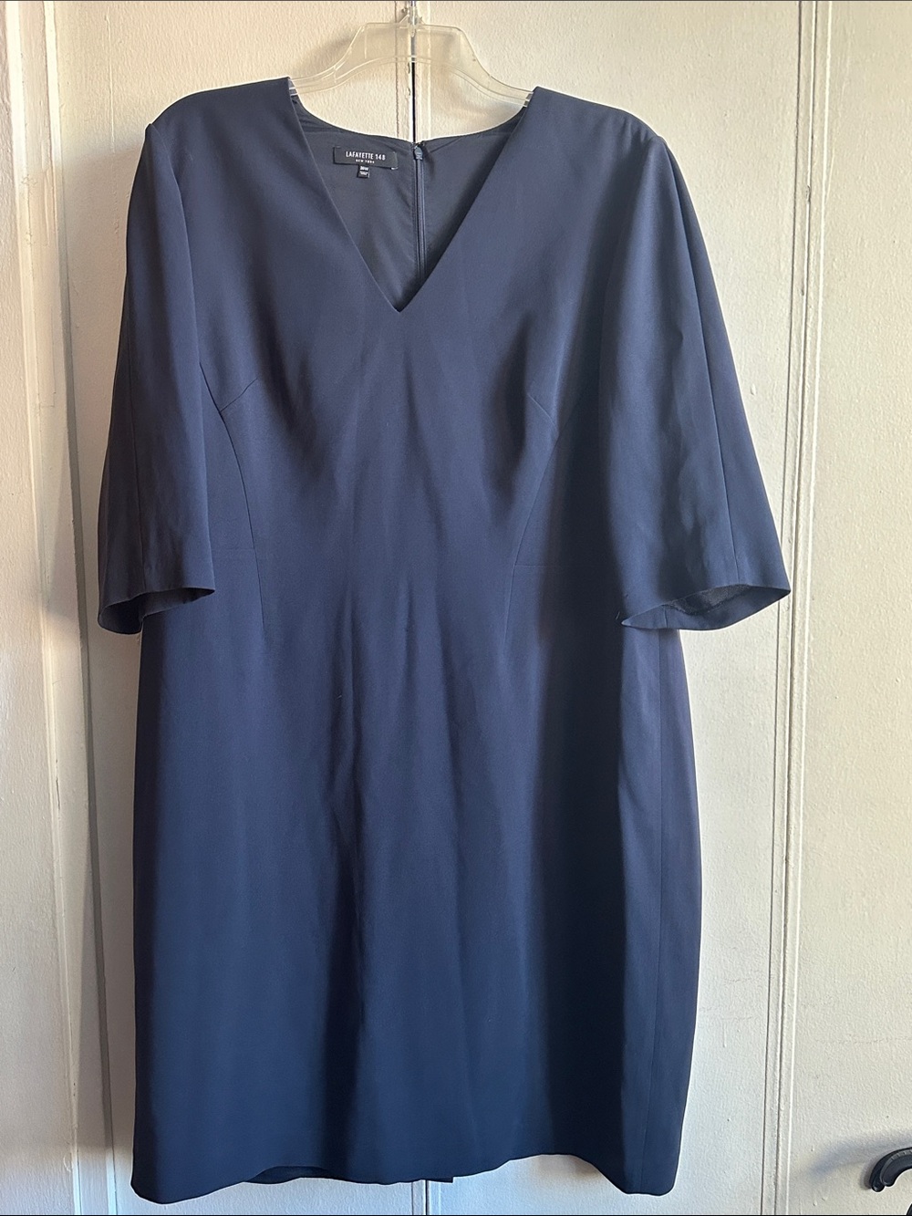 Lafayette 148 New York 20W Navy V-Neck Shift Dress
